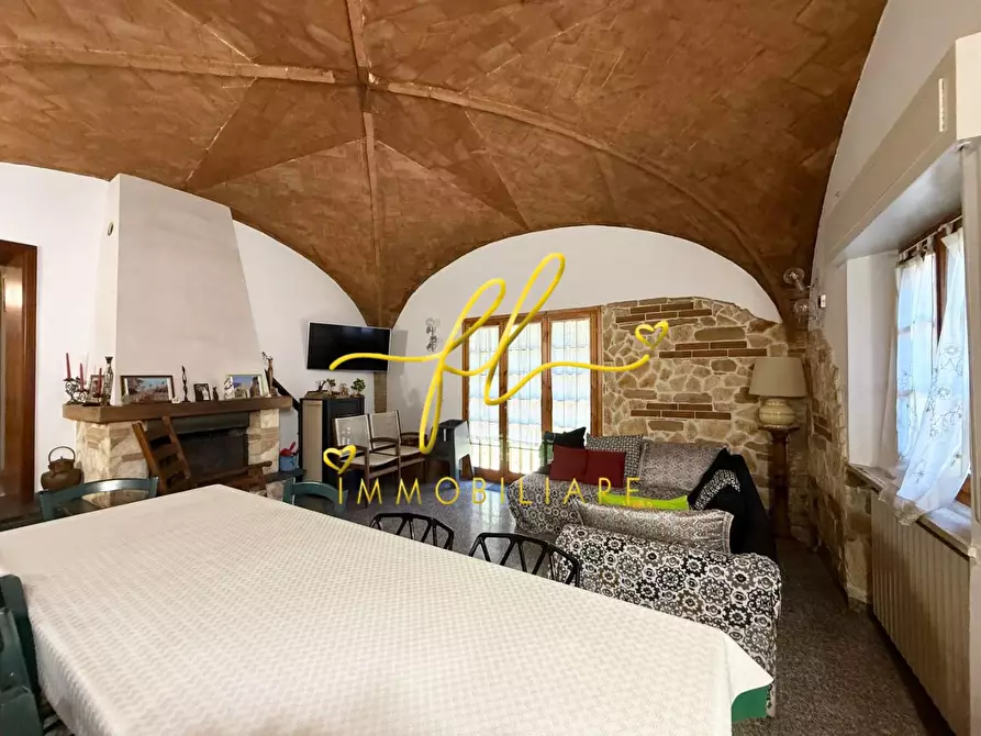 Immagine 5 di Appartamento in vendita  a Cecina