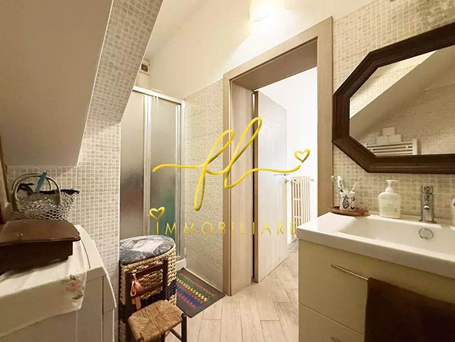 Immagine 15 di Appartamento in vendita  a Cecina