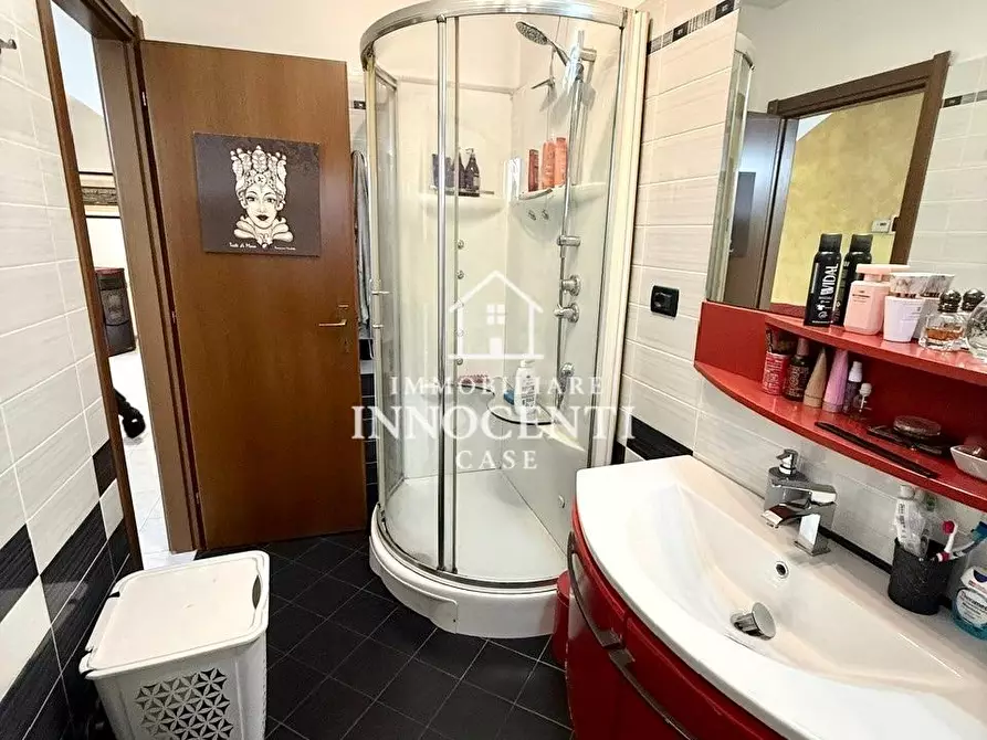 Immagine 15 di Appartamento in vendita  a Massa