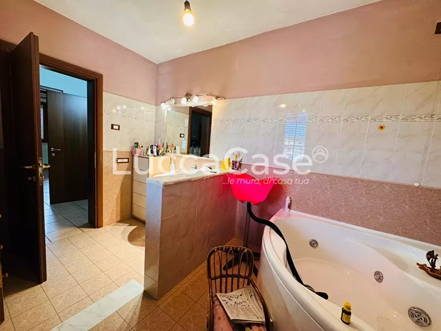 Immagine 17 di Appartamento in vendita  a Porcari