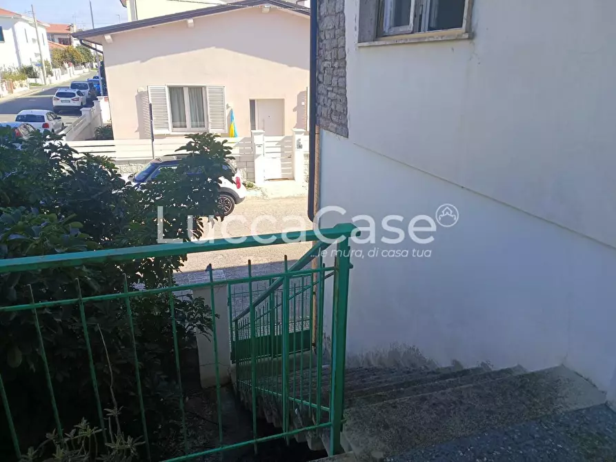 Immagine 2 di Casa indipendente in vendita  a Rosignano Marittimo