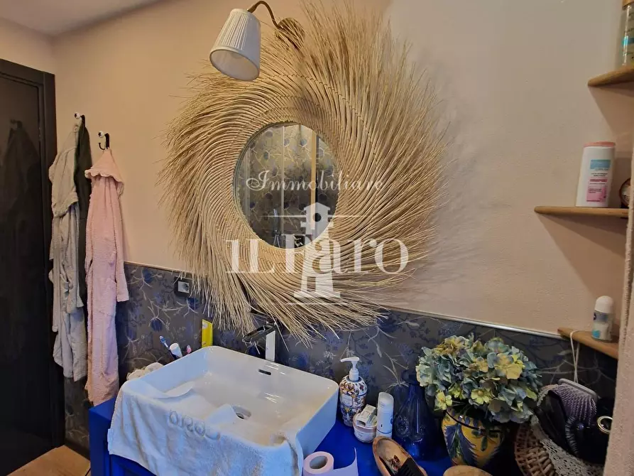 Immagine 24 di Terratetto in vendita  a Campi Bisenzio