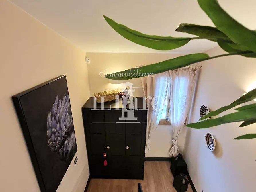 Immagine 27 di Terratetto in vendita  a Campi Bisenzio