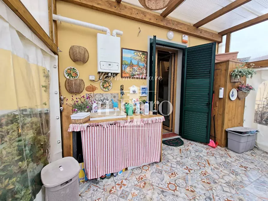 Immagine 11 di Terratetto in vendita  a Campi Bisenzio