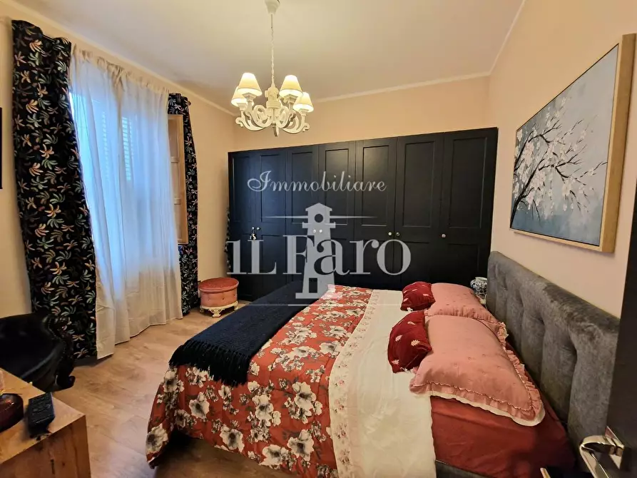 Immagine 16 di Terratetto in vendita  a Campi Bisenzio