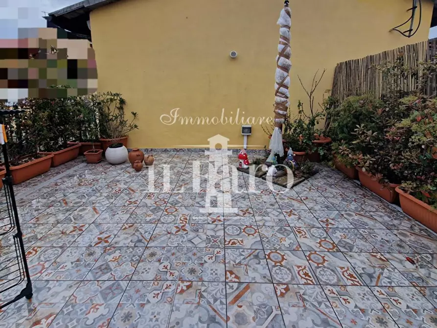 Immagine 14 di Terratetto in vendita  a Campi Bisenzio