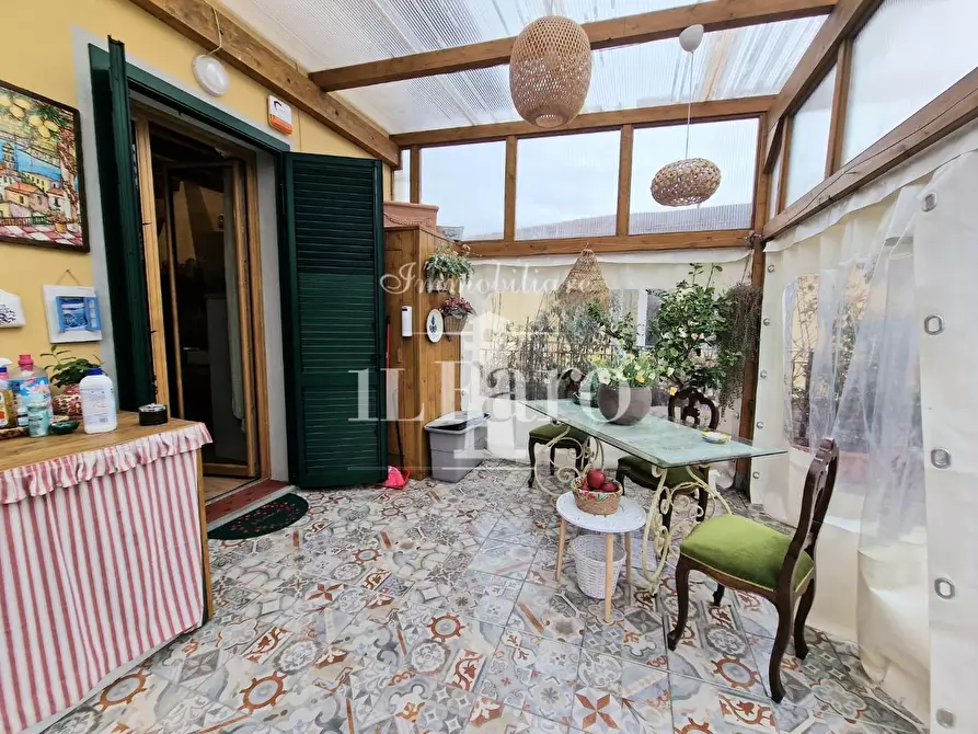 Immagine 12 di Terratetto in vendita  a Campi Bisenzio