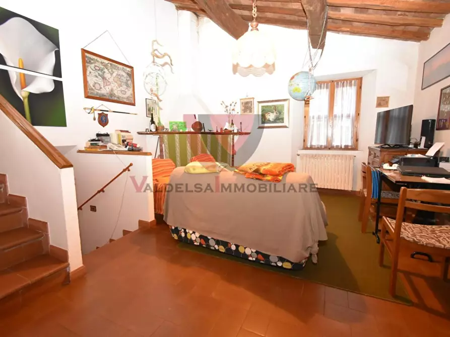 Immagine 19 di Casa indipendente in vendita  a Radicondoli