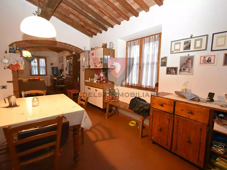 Immagine 38 di Casa indipendente in vendita  a Radicondoli