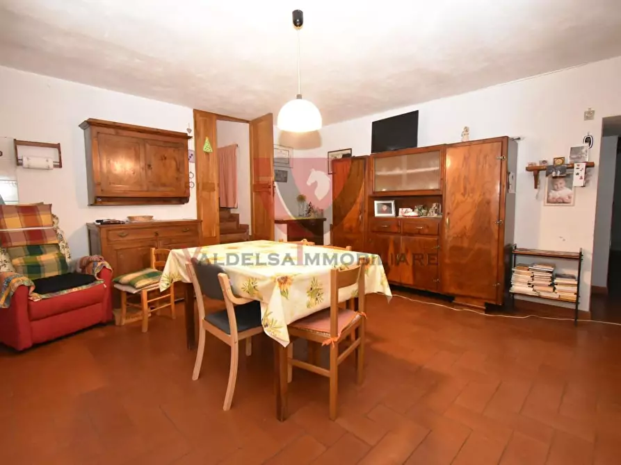 Immagine 45 di Casa indipendente in vendita  a Radicondoli