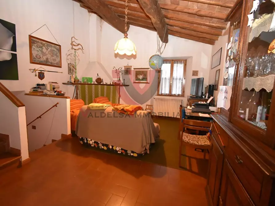 Immagine 42 di Casa indipendente in vendita  a Radicondoli