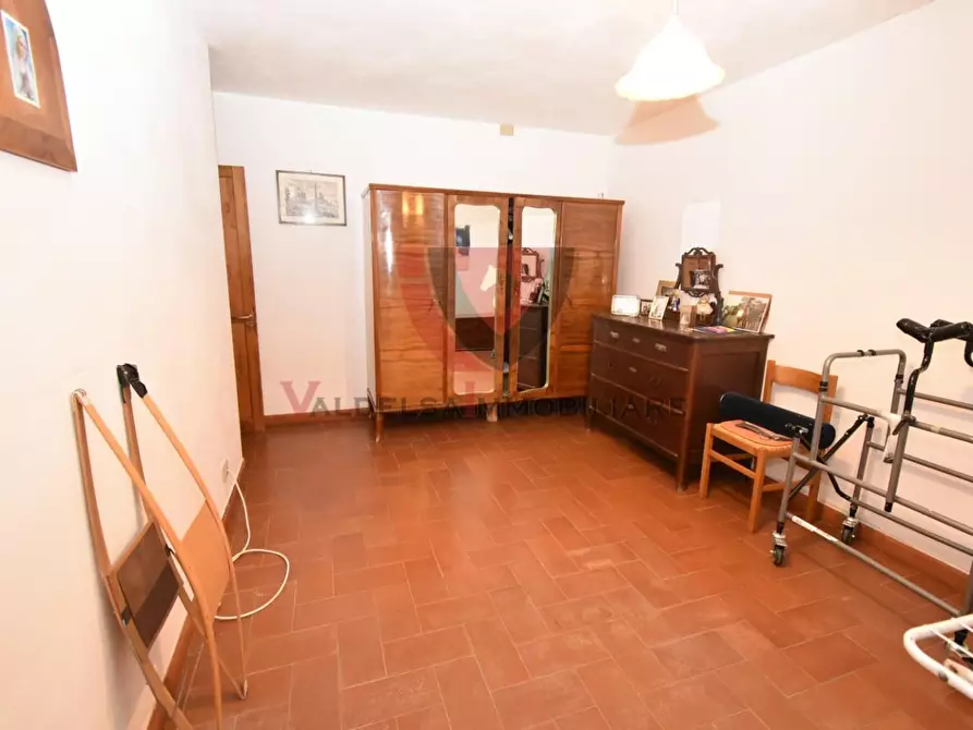 Immagine 49 di Casa indipendente in vendita  a Radicondoli