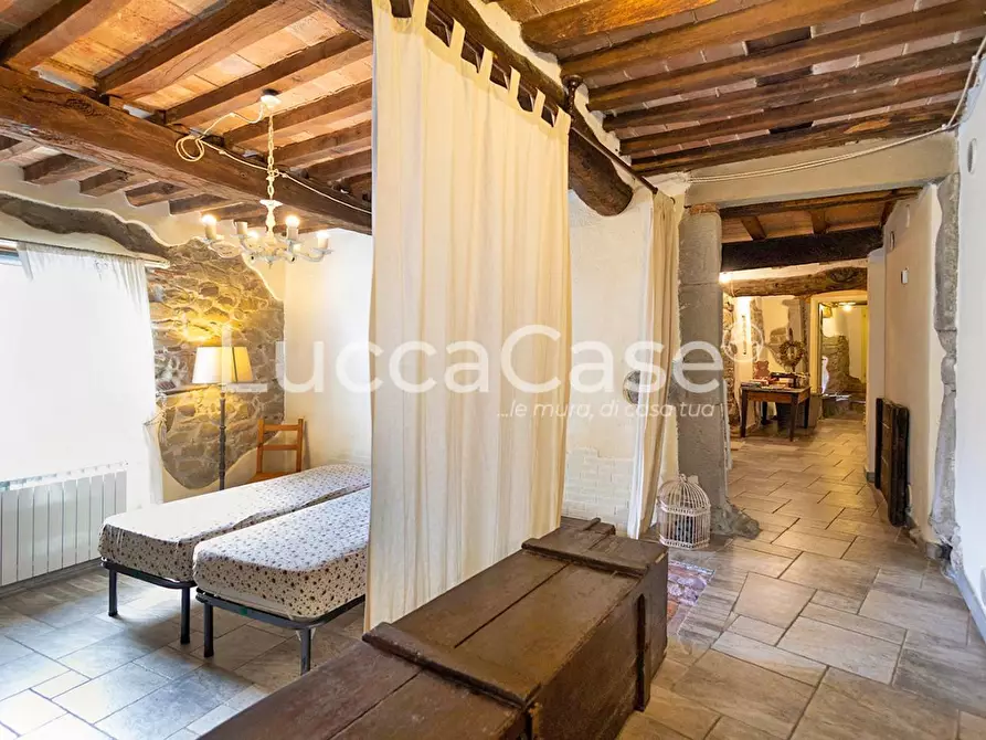 Immagine 3 di Casa colonica in vendita  a Villa Basilica