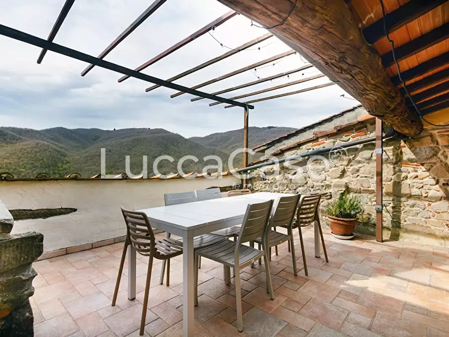 Immagine 25 di Casa colonica in vendita  a Villa Basilica