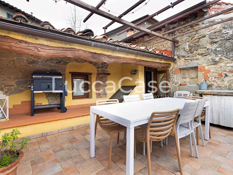 Immagine 24 di Casa colonica in vendita  a Villa Basilica