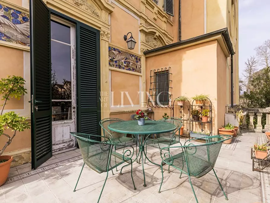 Immagine 8 di Appartamento in vendita  a Lucca