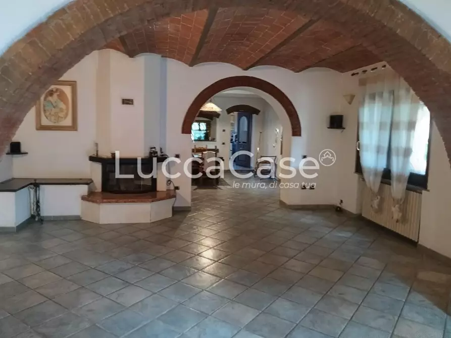 Immagine 11 di Casa colonica in vendita  a Cecina