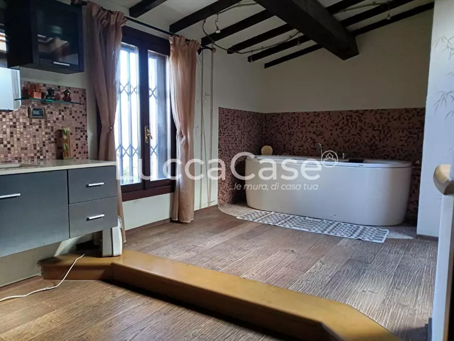 Immagine 19 di Casa colonica in vendita  a Cecina