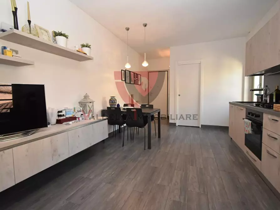 Immagine 6 di Appartamento in vendita  a Colle Di Val D'elsa