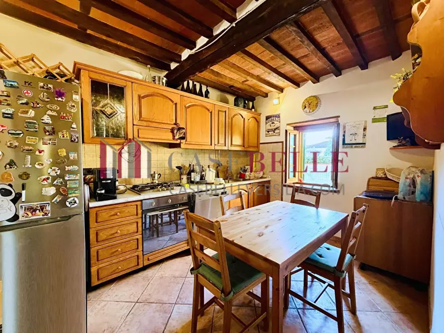 Immagine 6 di Casa semindipendente in vendita  a Camaiore