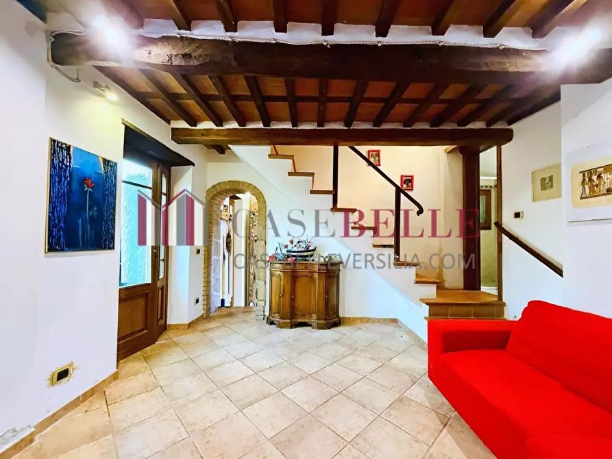 Immagine 5 di Casa semindipendente in vendita  a Camaiore