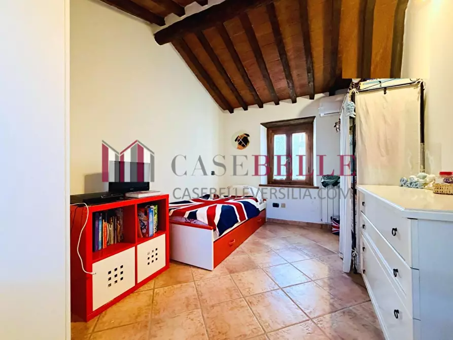 Immagine 18 di Casa semindipendente in vendita  a Camaiore