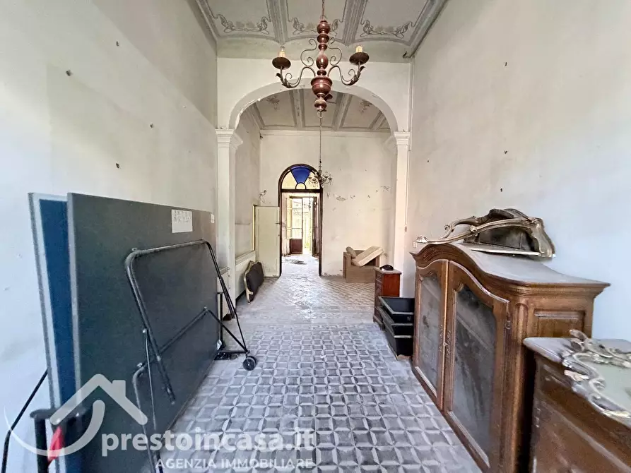 Immagine 2 di Villetta a schiera in vendita  a Viareggio