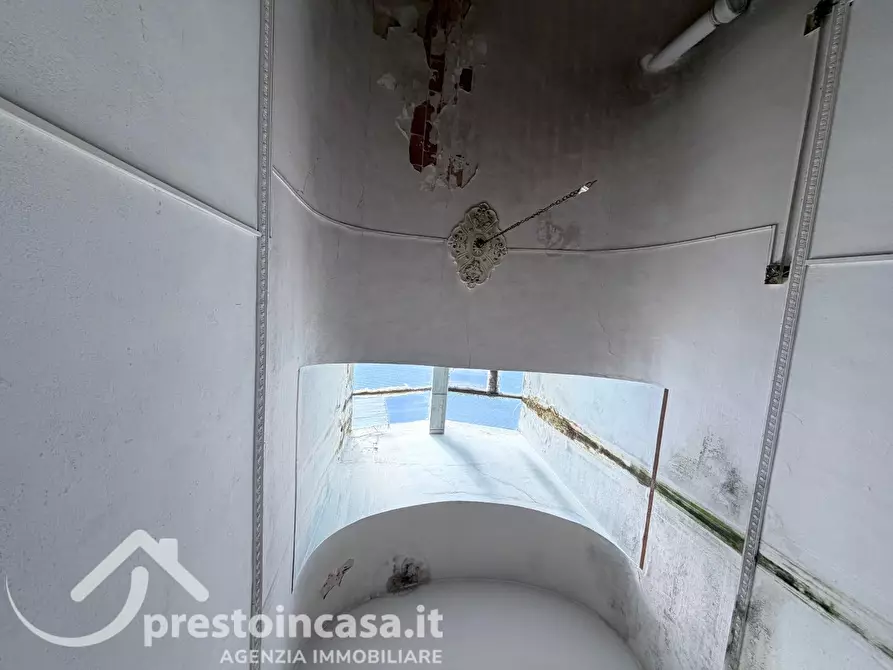 Immagine 9 di Villetta a schiera in vendita  a Viareggio