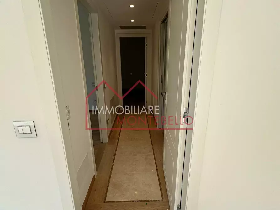 Immagine 7 di Appartamento in vendita  a Viareggio