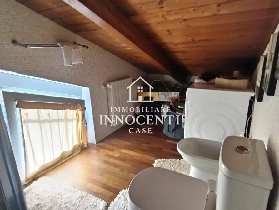 Immagine 33 di Appartamento in vendita  a Massa