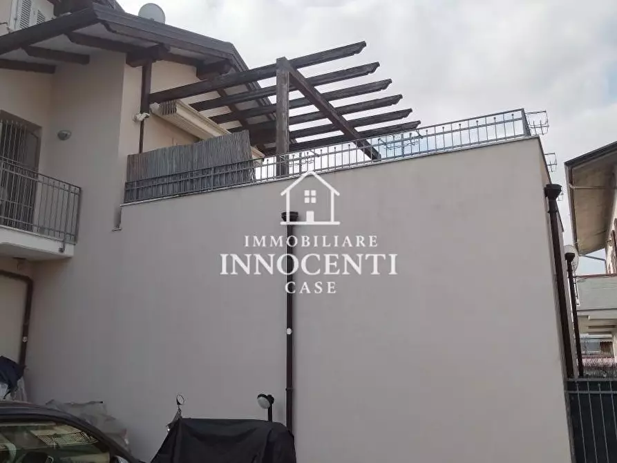 Immagine 3 di Appartamento in vendita  a Massa