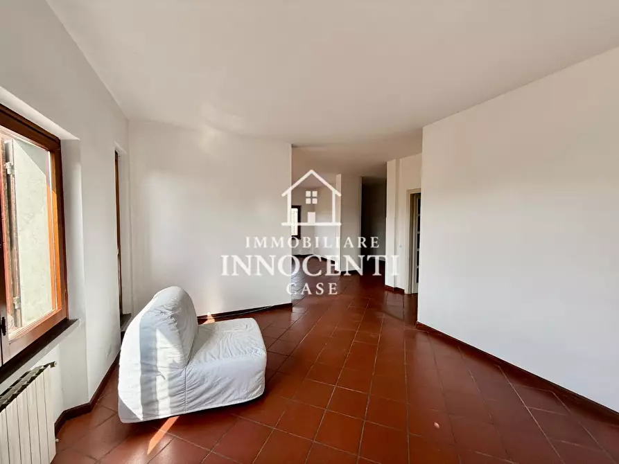 Immagine 10 di Casa bifamiliare in vendita  a Massa