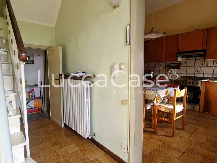 Immagine 4 di Terratetto in vendita  a Lucca