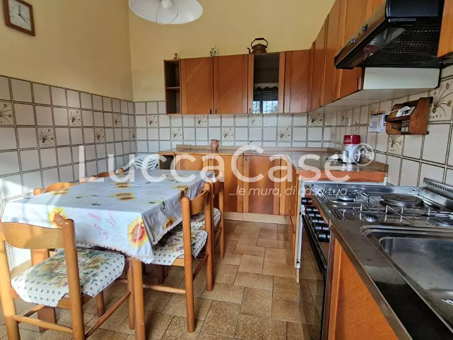 Immagine 9 di Terratetto in vendita  a Lucca