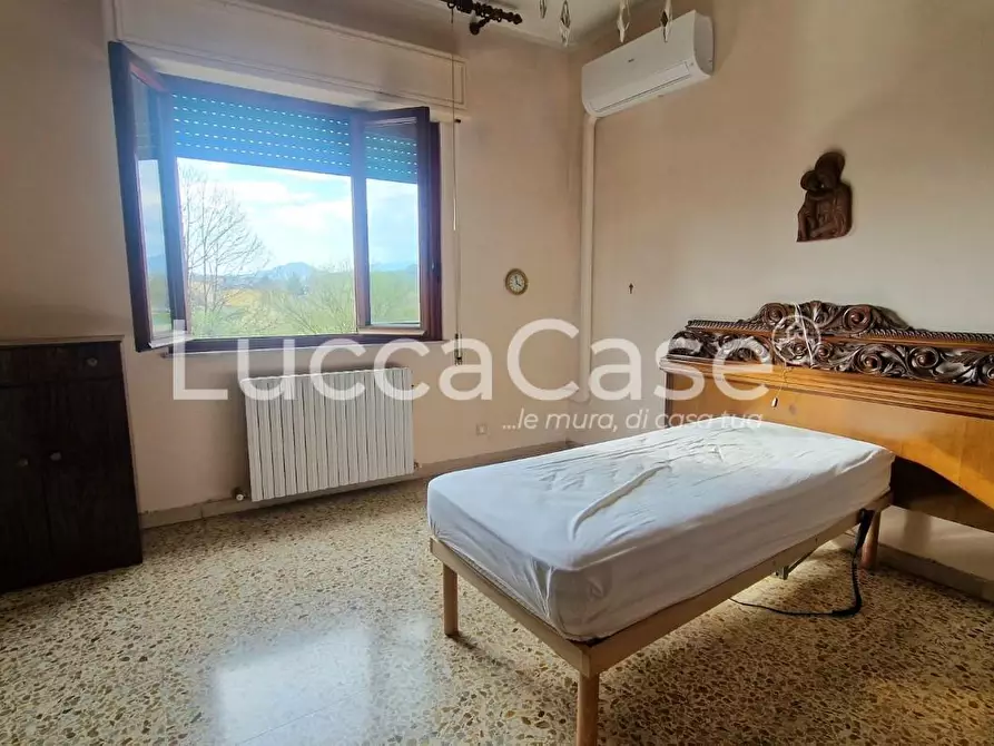 Immagine 16 di Terratetto in vendita  a Lucca