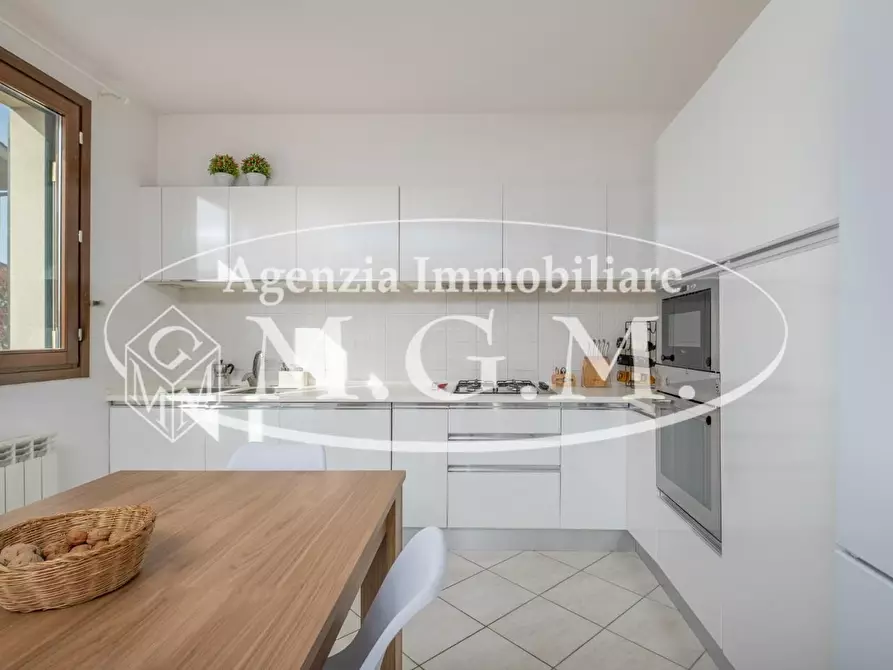 Immagine 14 di Casa trifamiliare in vendita  a Bientina