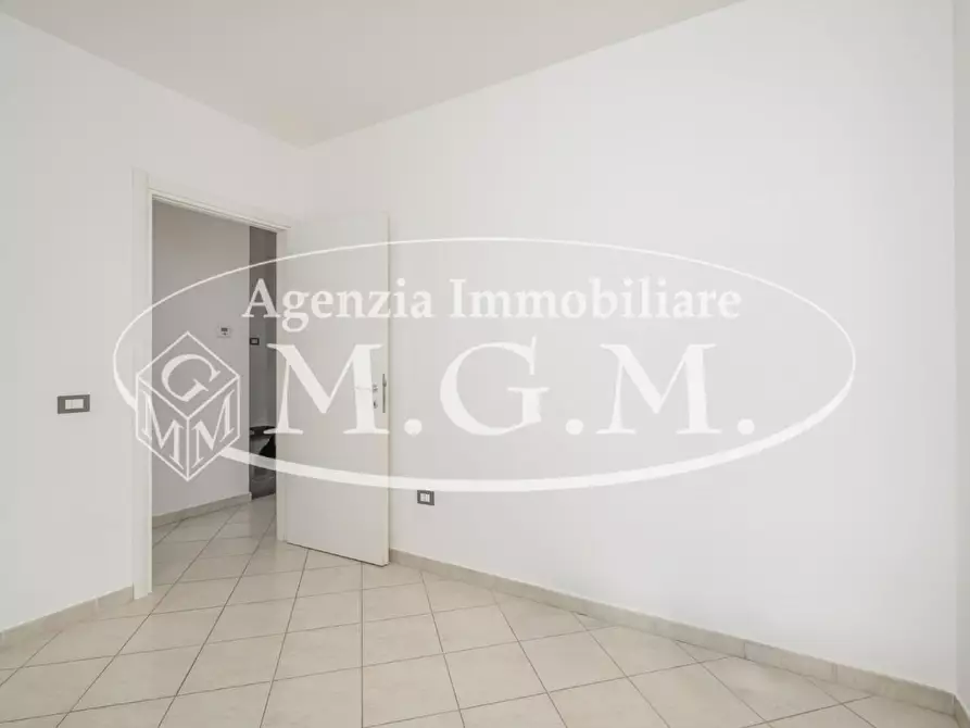 Immagine 28 di Casa trifamiliare in vendita  a Bientina