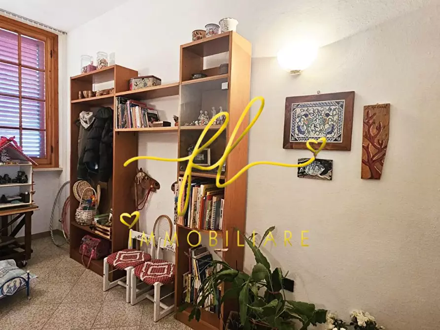 Immagine 33 di Appartamento in vendita  a Rosignano Marittimo