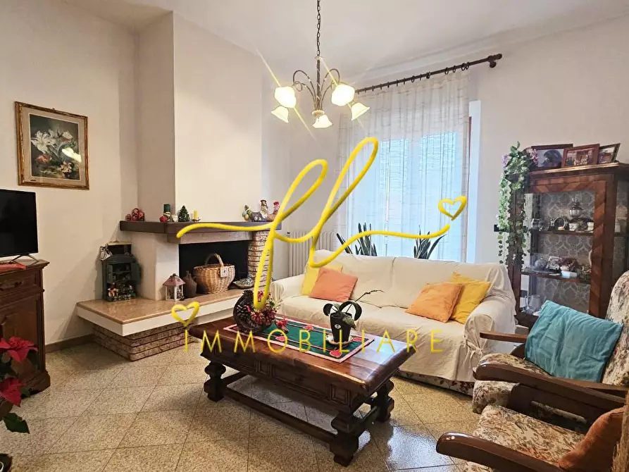 Immagine 6 di Appartamento in vendita  a Rosignano Marittimo