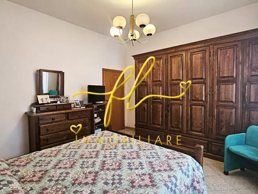 Immagine 26 di Appartamento in vendita  a Rosignano Marittimo