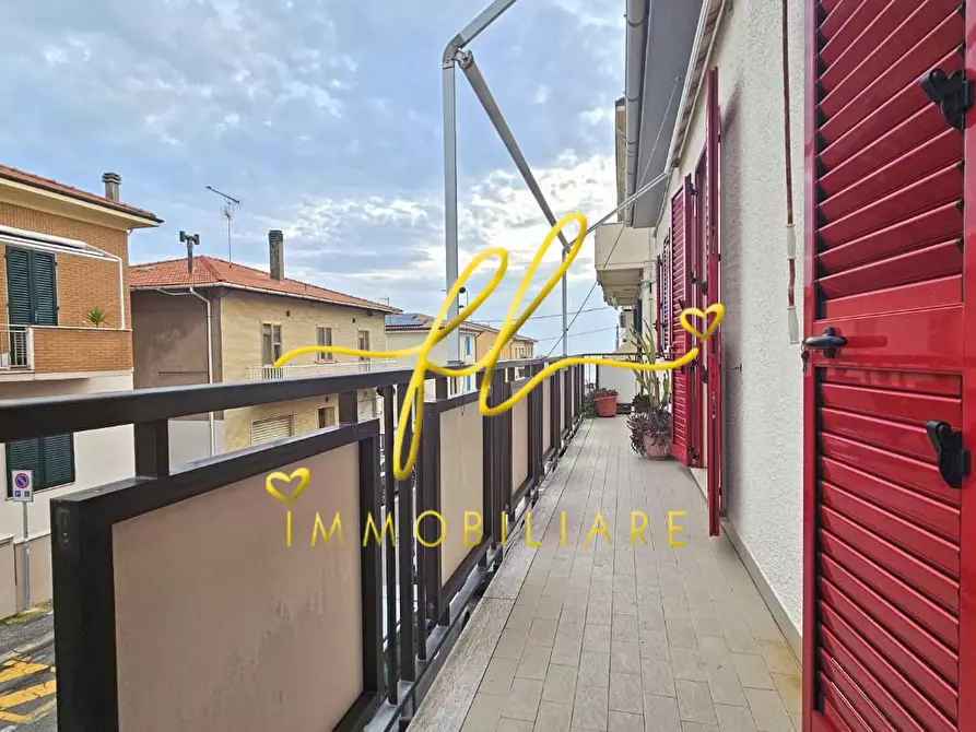 Immagine 3 di Appartamento in vendita  a Rosignano Marittimo