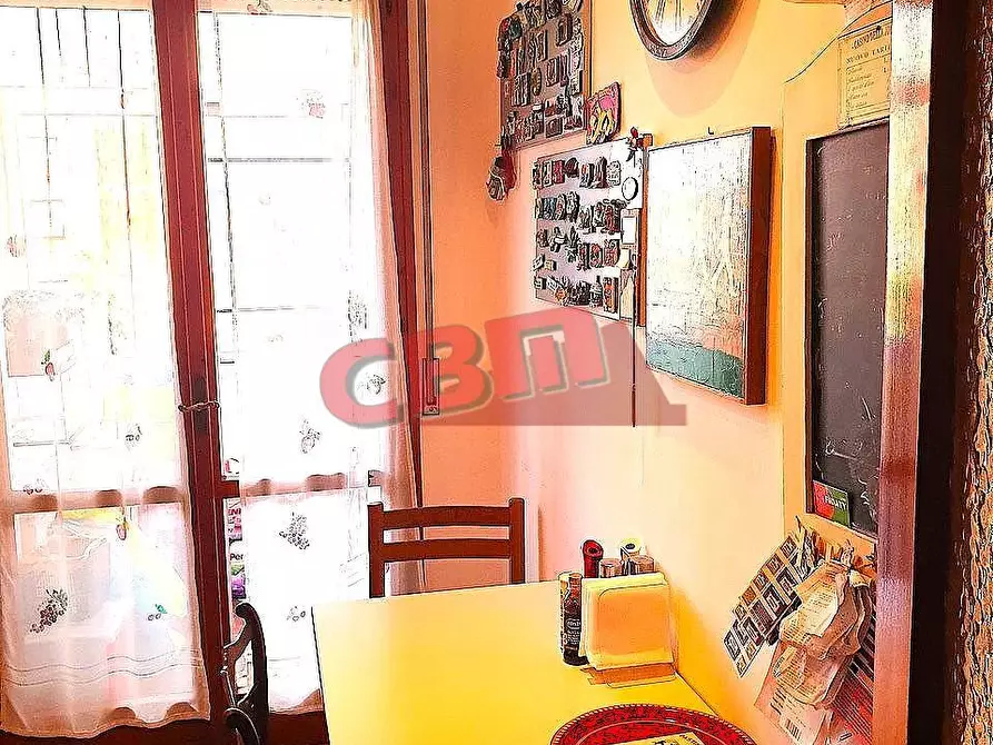 Immagine 4 di Appartamento in vendita  a Livorno