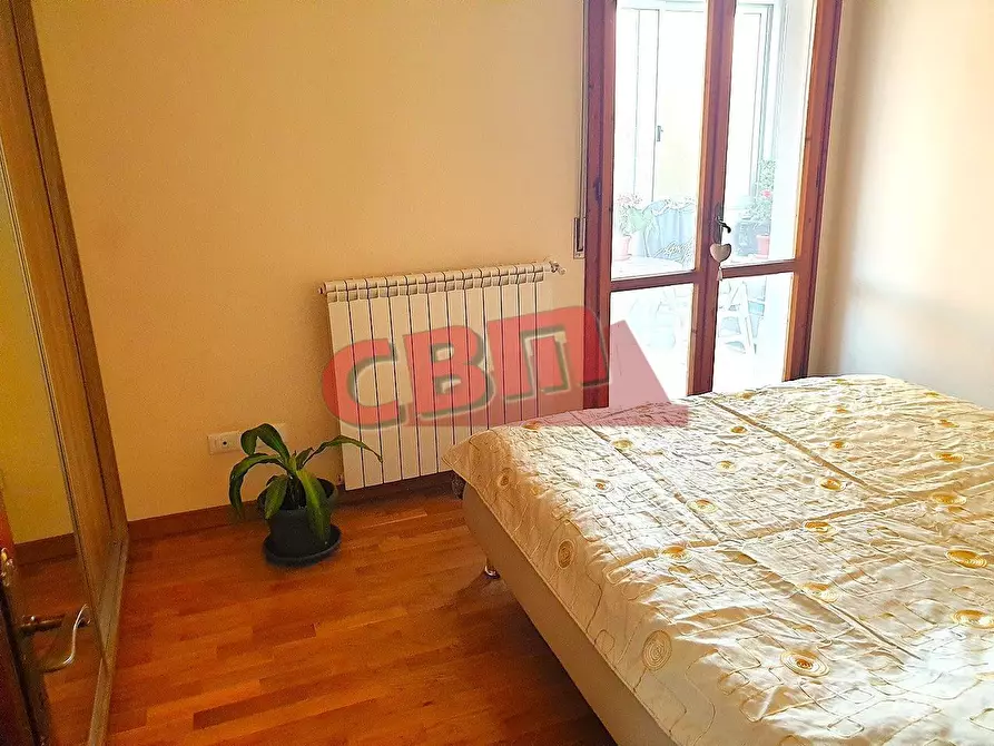 Immagine 7 di Appartamento in vendita  a Livorno