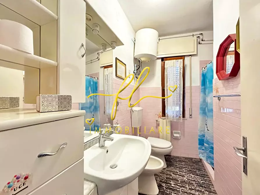 Immagine 28 di Villa in vendita  a Portoferraio