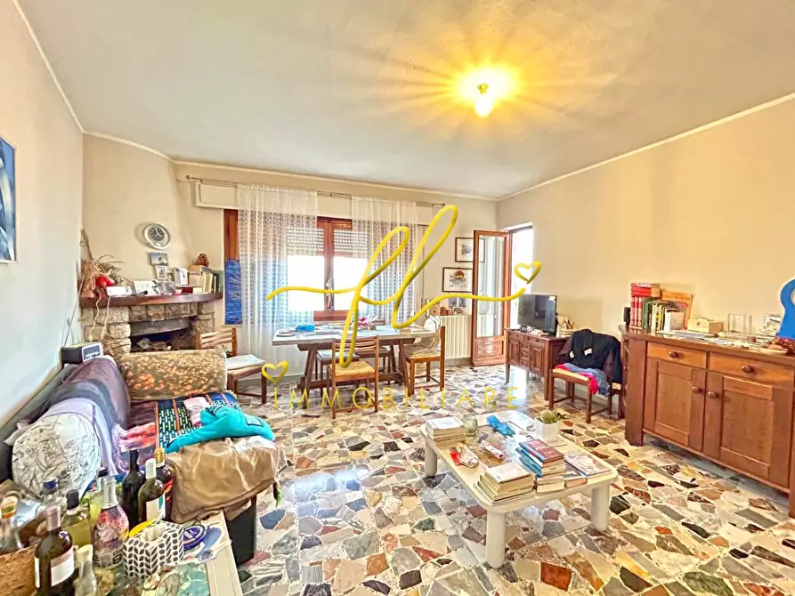 Immagine 19 di Villa in vendita  a Portoferraio