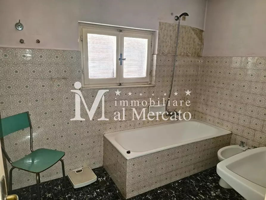 Immagine 39 di Terratetto in vendita  a Lucca