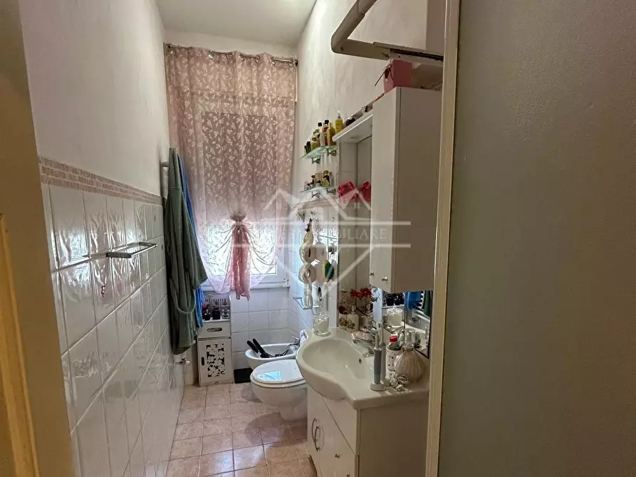 Immagine 6 di Appartamento in vendita  a Carrara