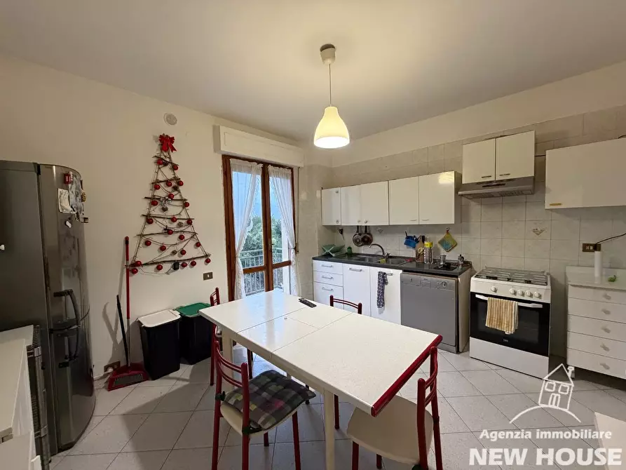 Immagine 31 di Appartamento in vendita  a Pisa