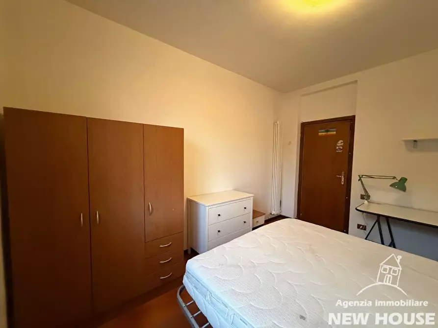 Immagine 16 di Appartamento in vendita  a Pisa