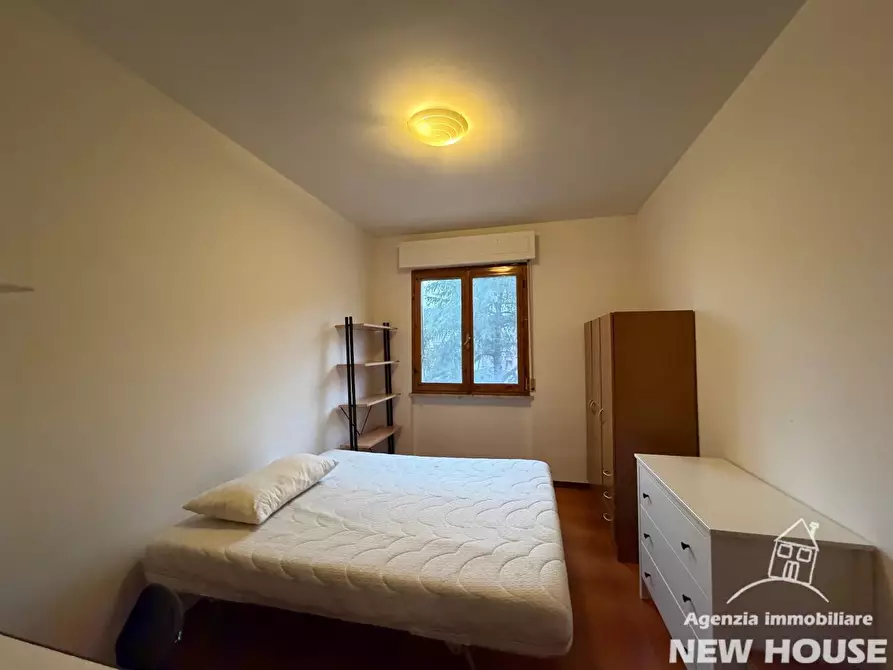 Immagine 13 di Appartamento in vendita  a Pisa